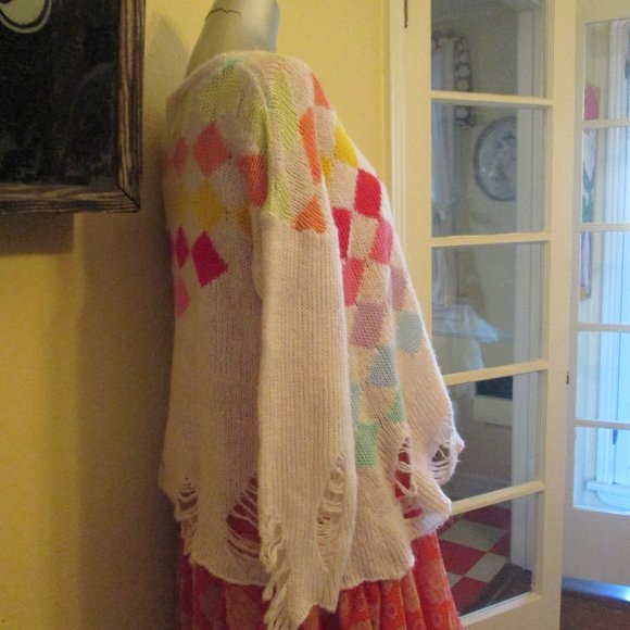 Wildfox White Free People Label Distressed Oversized Pullover Sweater - Picture 2 of 6